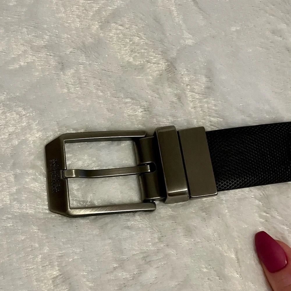 Kenneth Cole Reaction Reversible Belt Size 32/80